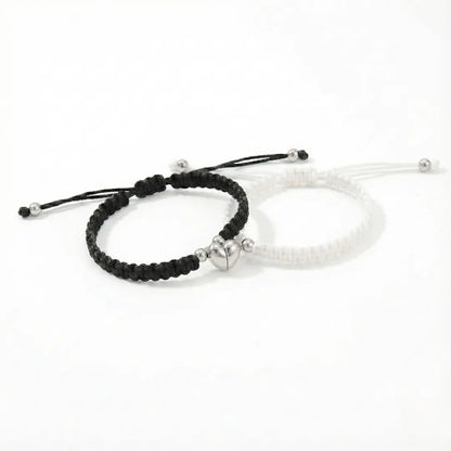 מארז צמידי אהבה מתמגנטים